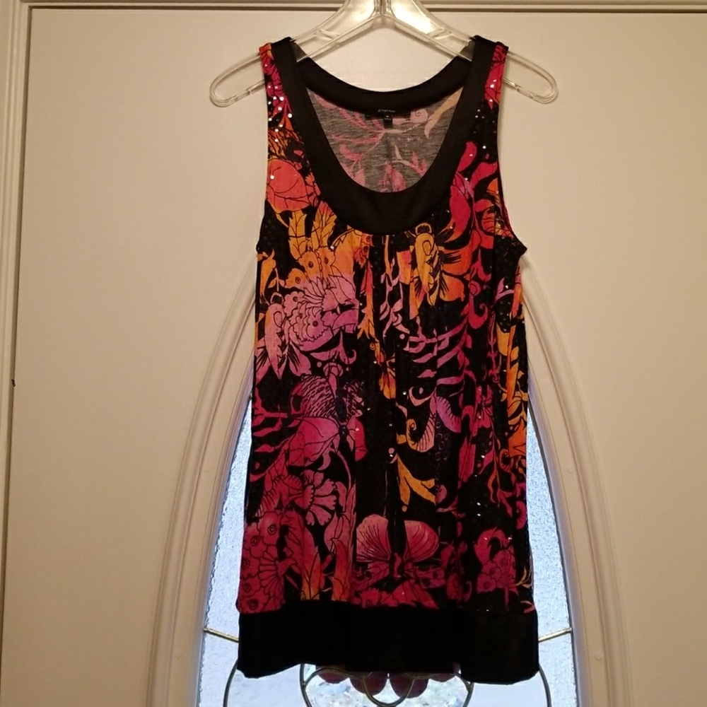 Shirt/dress black w/ warm colors